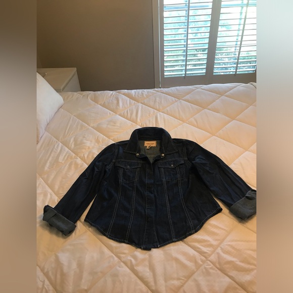 Lone Star Junior Size Large Denim Shirt/Jacket with Hidden Snap-Front Closure. - Picture 6 of 8